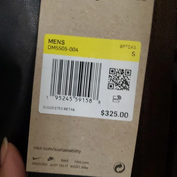 NWT NIKE TECH PACK - Picture 15 of 16